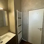 Nicholas Center- 4*