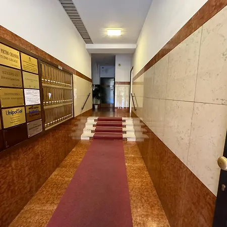 Nicholas Center- B&B 4*