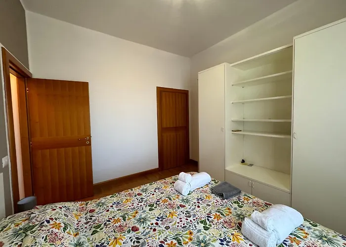 Nicholas Center- B&B