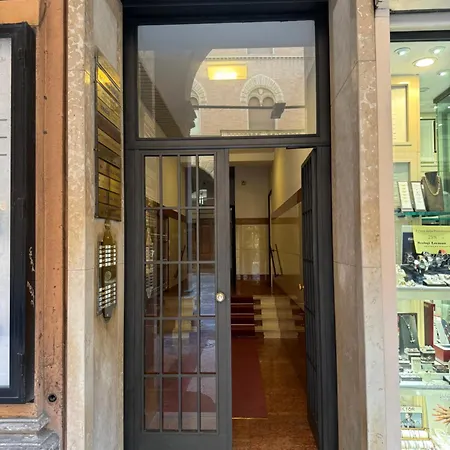Panzió Nicholas Center- 4*